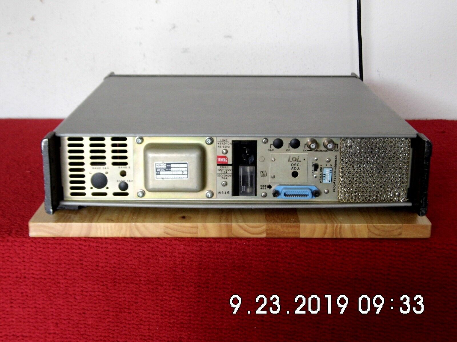 Systron Donner 6030 microwave frequency counter 10hz-26.5Ghz Systron Donner 6030 microwave frequency counter 10hz-26.5Ghz